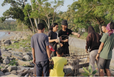 Program Community Building Melalui Seni untuk Penyintas Tsunami Selat Sunda di Kec. Sumur, Kab. Pandeglang, Banten